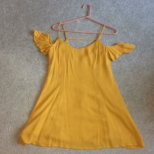 NWOT Open shoulder dress